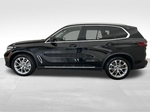 Used 2023 BMW X5 xDrive40i image 2