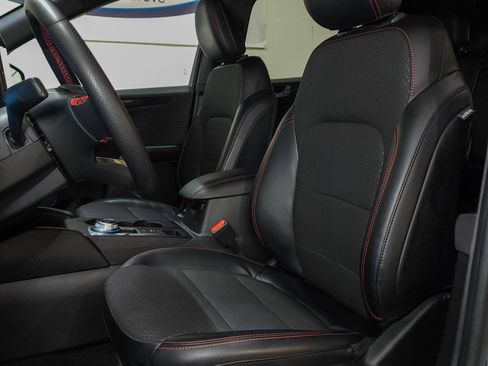 Used 2023 Ford Escape ST-Line Select w/ Tech Pack #2 image 43