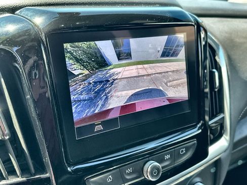 Used 2023 Chevrolet Traverse LT AWD/4WD image 26