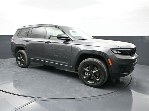 New 2025 Jeep Grand Cherokee L Laredo AWD/4WD image 5