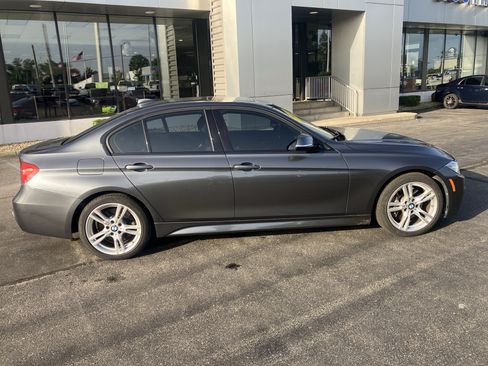 Used 2013 BMW 335i xDrive Sedan AWD/4WD image 8
