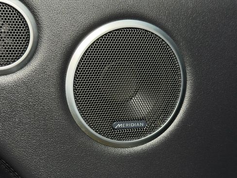 Used 2016 Land Rover Range Rover HSE image 22