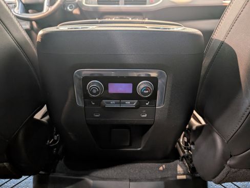 Used 2022 Chevrolet Tahoe RST w/ Luxury Package image 25