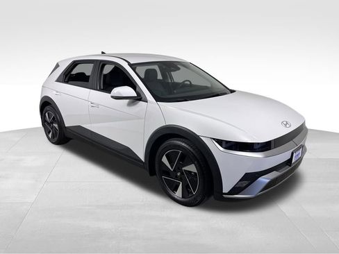 New 2026 Hyundai Ioniq 5 SEL image 7