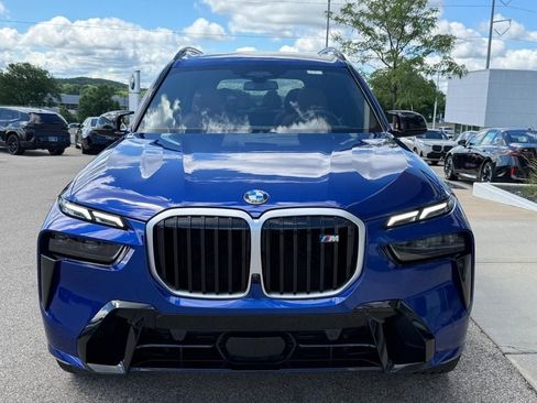Certified 2026 BMW X7 M60i AWD/4WD image 9