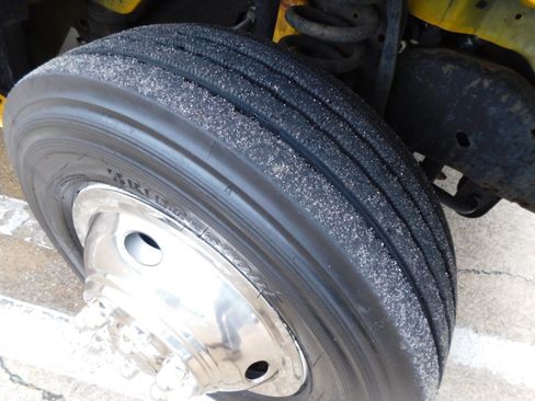 Used 2021 Ford E-350 and Econoline 350 Super Duty image 15