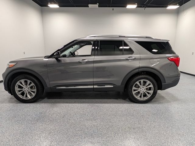 Used 2023 Ford Explorer Limited w/ Equipment Group 301A AWD/4WD image 5