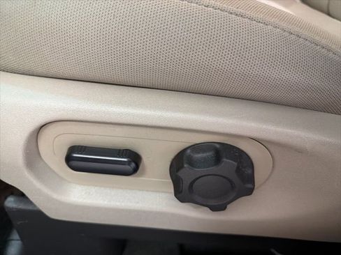 Used 2015 Ford Explorer 4WD image 16