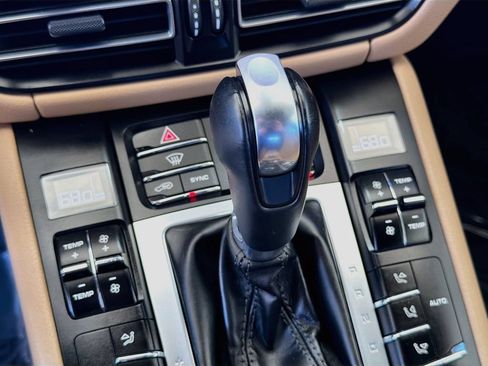 Used 2019 Porsche Macan S AWD/4WD image 15