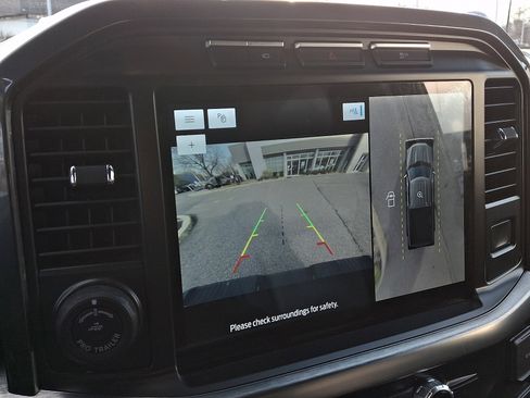 Used 2021 Ford F150 Lariat image 24