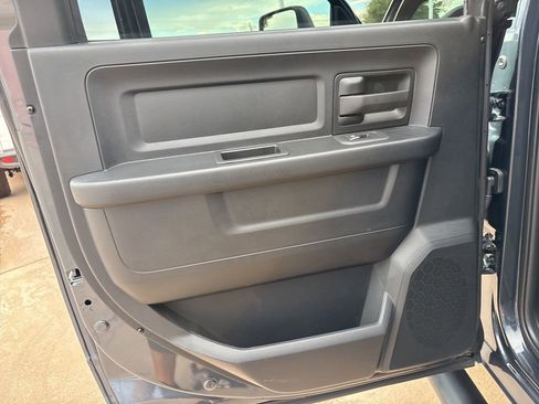 New 2026 RAM 2500 Tradesman AWD/4WD image 17