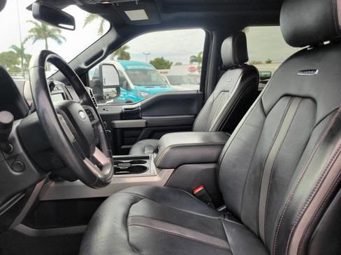 Used 2021 Ford F450 Platinum w/ FX4 Off-Road Package image 18