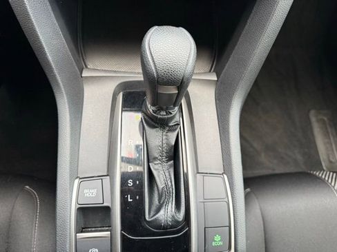 Used 2018 Honda Civic EX image 18