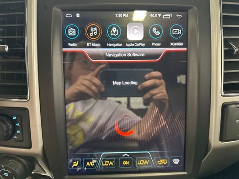 Used 2019 Ford F150 Lariat w/ Equipment Group 502A Luxury AWD/4WD image 28