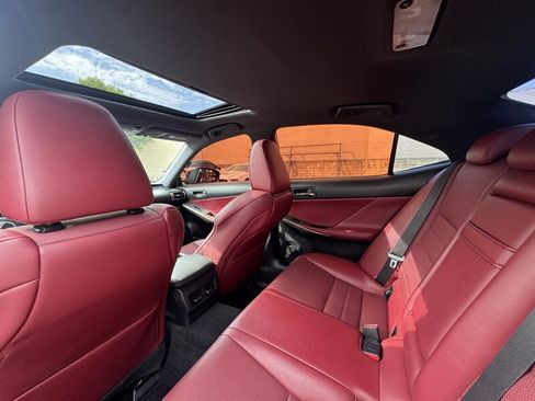 Used 2016 Lexus IS 350 RWD image 28