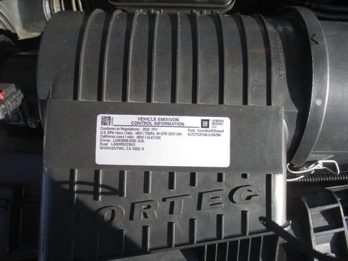 Used 2020 GMC Savana 3500 w/ Driver Convenience Package image 9