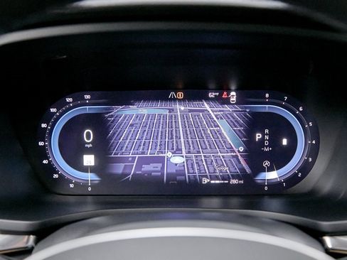 Certified 2024 Volvo V60 B5 Cross Country Ultimate image 29