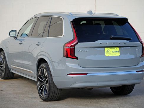 Used 2025 Volvo XC90 T8 Ultra w/ Protection Package Premier AWD/4WD image 58