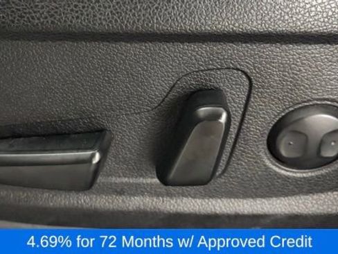 Used 2022 Hyundai Palisade SEL w/ Premium Package FWD image 18