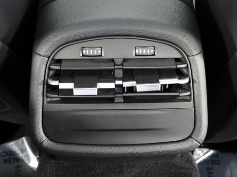 Used 2020 Maserati Ghibli image 24