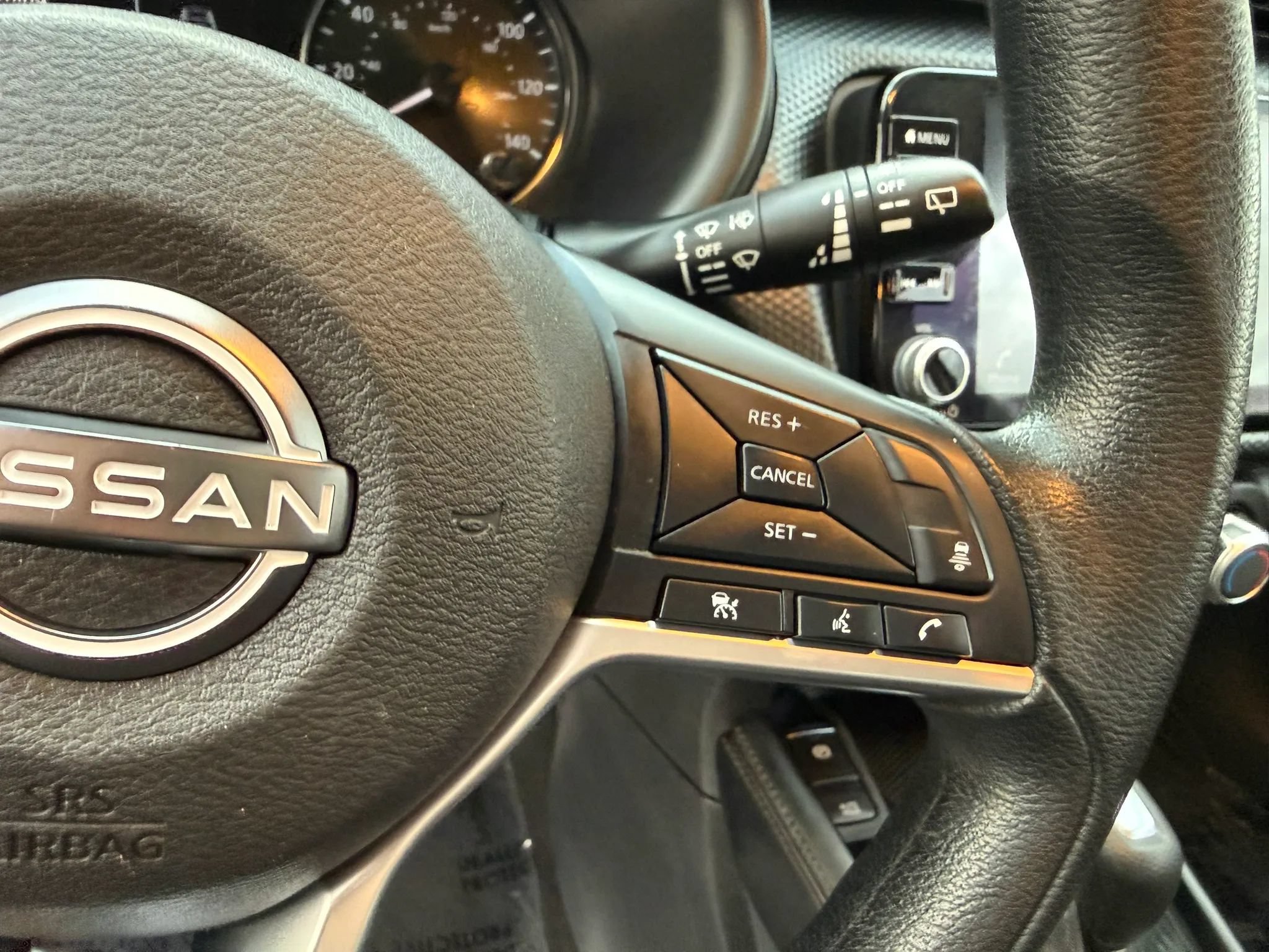 Used 2023 Nissan Kicks SV FWD image 27