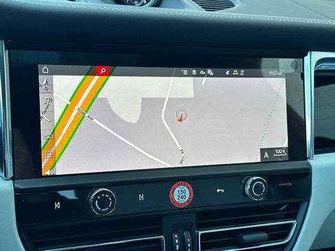 New 2025 Porsche Macan image 20