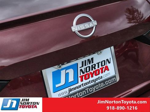 Used 2025 Nissan Altima 2.5 SV image 11