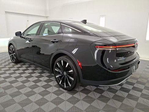 Used 2024 Toyota Crown Platinum image 22