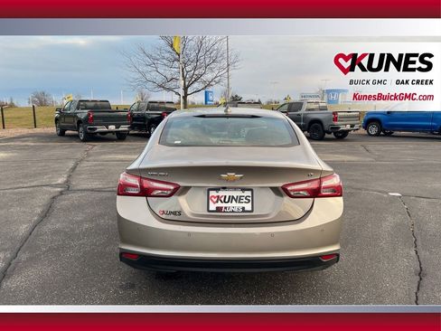 Used 2024 Chevrolet Malibu LT FWD image 5