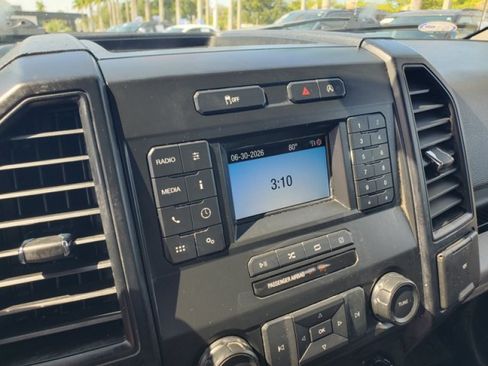 Used 2019 Ford F150 XL w/ Equipment Group 101A Mid AWD/4WD image 18