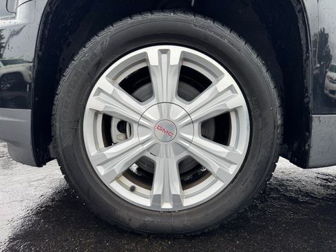 Used 2017 GMC Terrain SLE FWD image 13