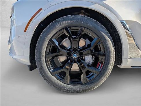 New 2026 BMW X7 xDrive40i image 9