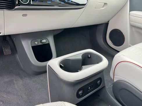 Used 2023 Hyundai Ioniq 5 Limited image 22