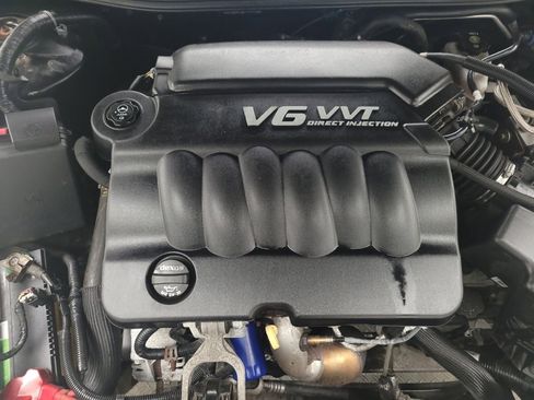 Used 2014 Chevrolet Impala LT w/ LT Sunroof Package image 30