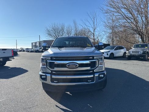 Used 2020 Ford F250 XLT w/ XLT Premium Package image 2