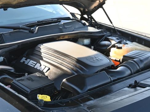 Used 2015 Dodge Challenger R/T w/ Quick Order Package 22B R/T image 23