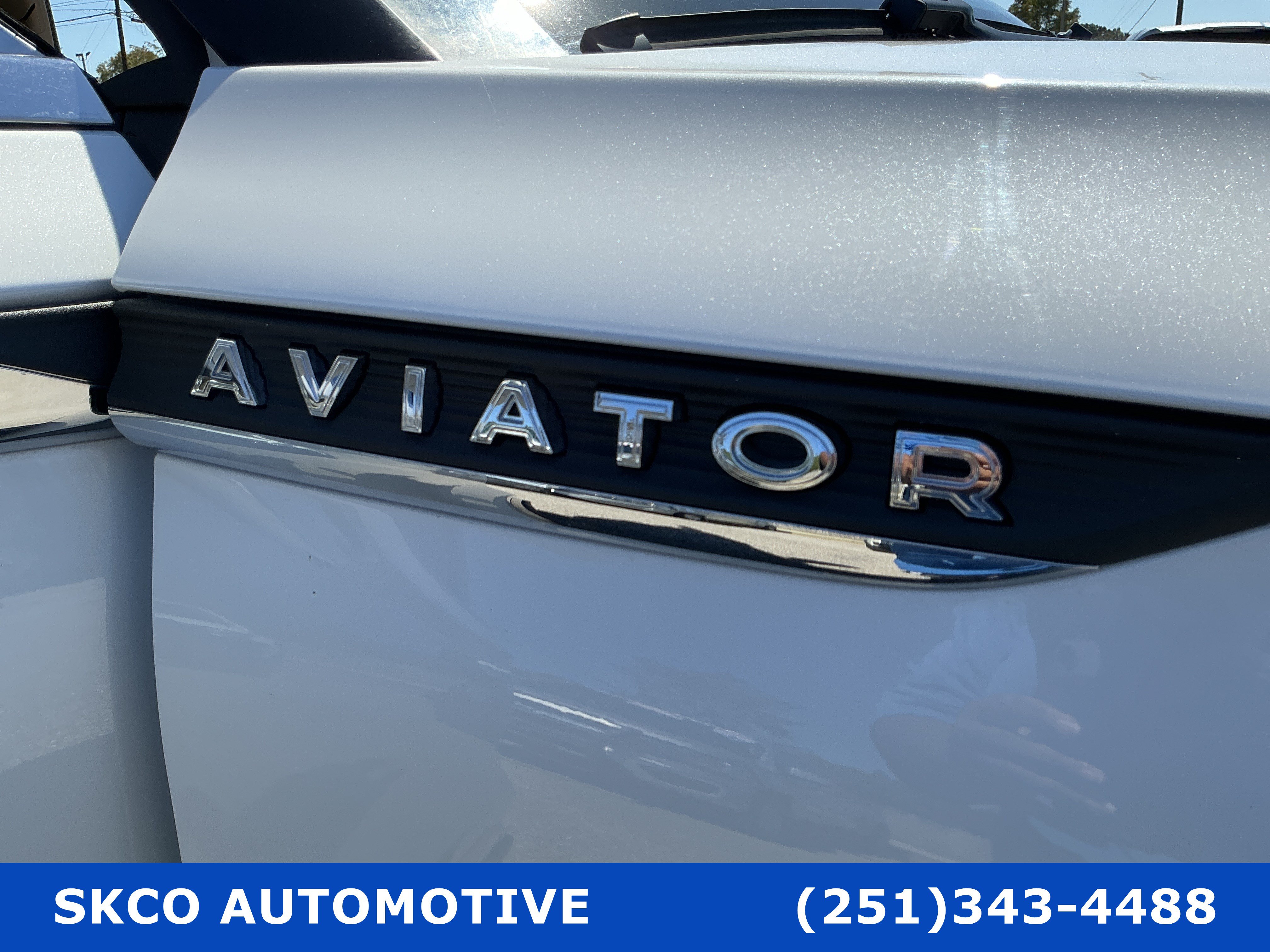 Used 2023 Lincoln Aviator 2WD w/ Premium Package image 35