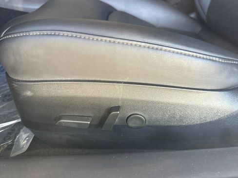 Used 2018 Tesla Model 3 Long Range image 12