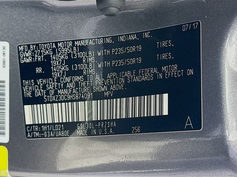 Used 2017 Toyota Sienna SE w/ SE Preferred Package FWD image 12