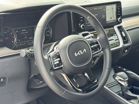Used 2023 Kia Sorento X-Line EX AWD/4WD image 18