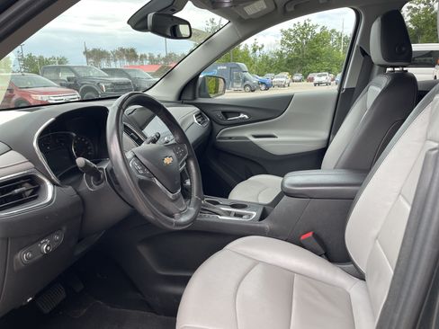 Used 2020 Chevrolet Equinox Premier AWD/4WD image 10