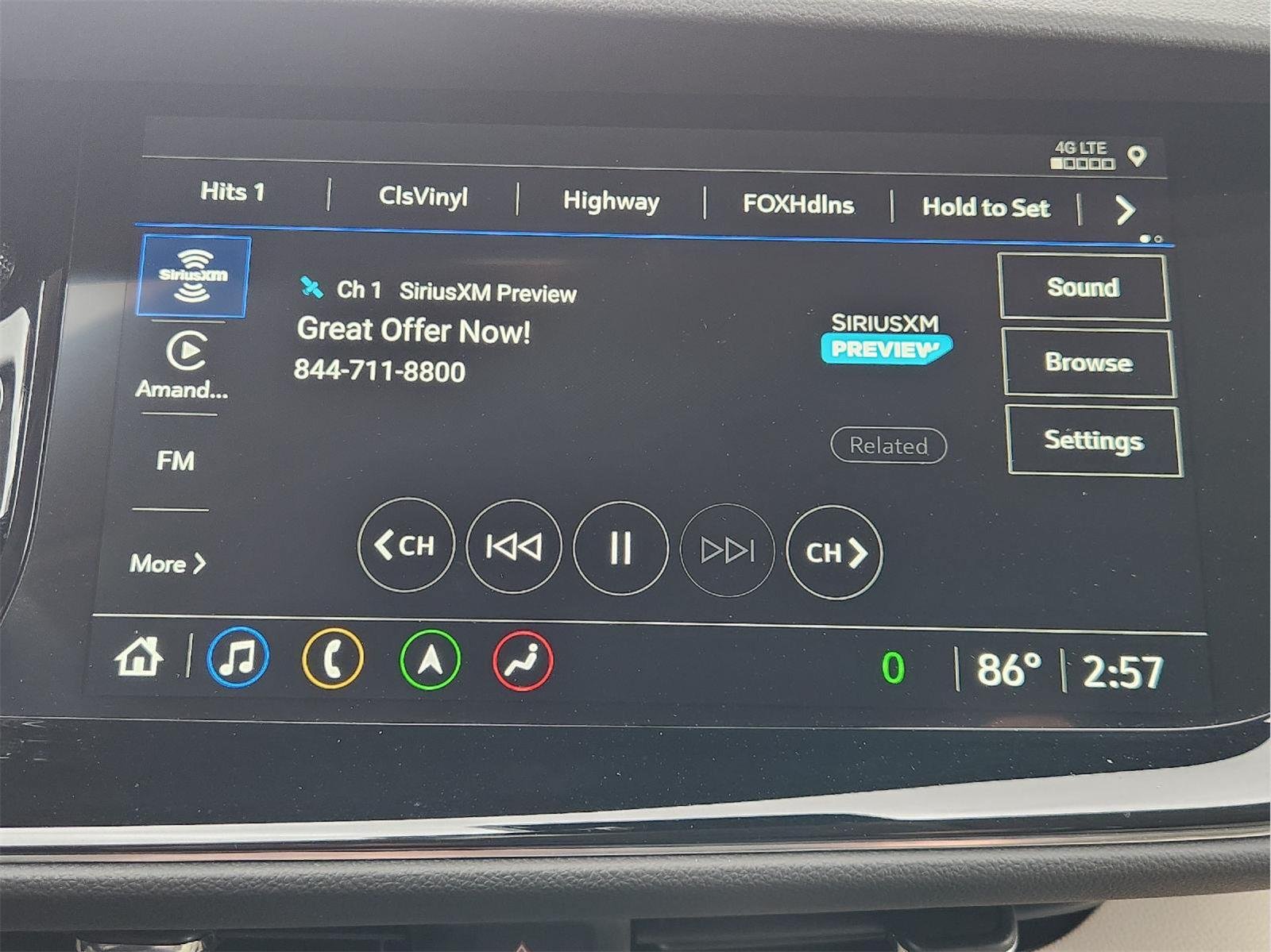 Used 2023 Buick Envision Avenir AWD/4WD image 17