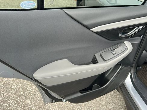 Used 2023 Subaru Outback Premium AWD/4WD image 11