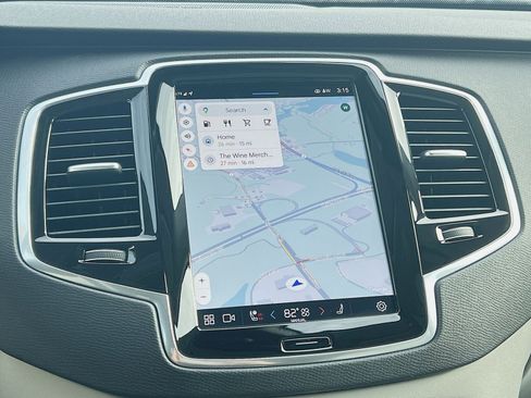 Used 2023 Volvo XC90 B6 Plus w/ Protection Package Premier image 20