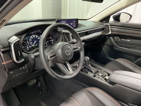 Used 2025 MAZDA CX-50 AWD 2.5 Hybrid w/ Weather Package image 21