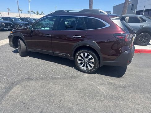 Used 2023 Subaru Outback Touring XT AWD/4WD image 12