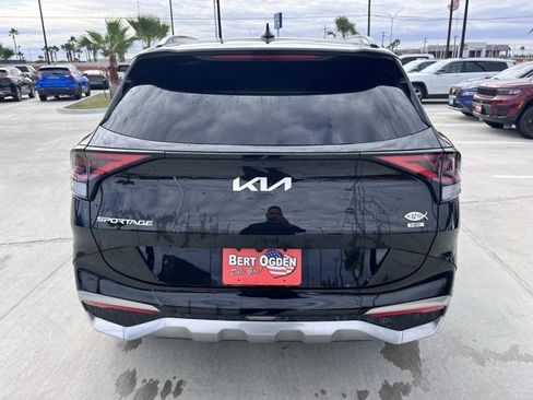 Used 2025 Kia Sportage SX Prestige image 5