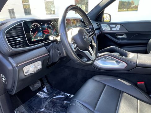 Certified 2022 Mercedes-Benz GLS 450 4MATIC image 17