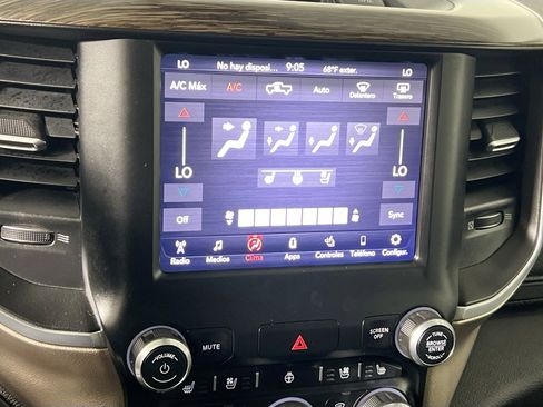 Used 2019 RAM 1500 Laramie image 27