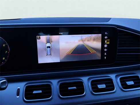 Used 2020 Mercedes-Benz GLE 350 4MATIC image 26